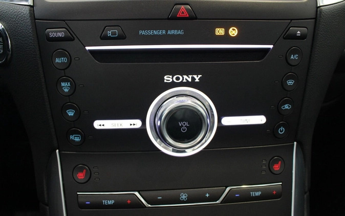 Ford S-Max cena 104999 przebieg: 90384, rok produkcji 2019 z Kłodzko małe 497